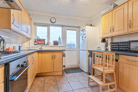 3 bedroom terraced house for sale, Brynglas Drive, Newport, NP20