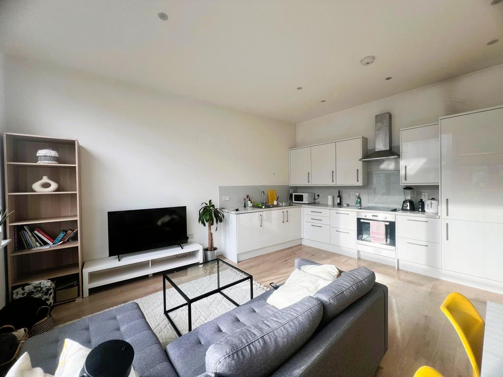 Whats App Image 2025-12-10 at 18.18.031.jpeg