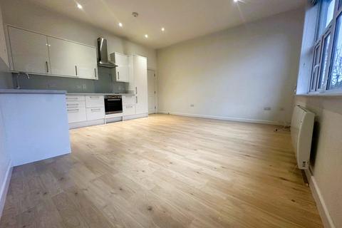 2 bedroom apartment to rent, Acton High Street, London W3