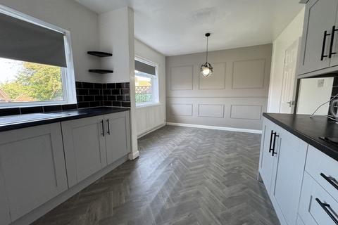 3 bedroom semi-detached house to rent, Watling Avenue, Seaham, County Durham, SR7