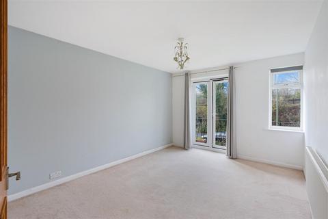 undefined, Downside Court, Merstham RH1