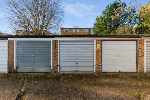 2 bedroom flat for sale, The Downs, West Wimbledon SW20