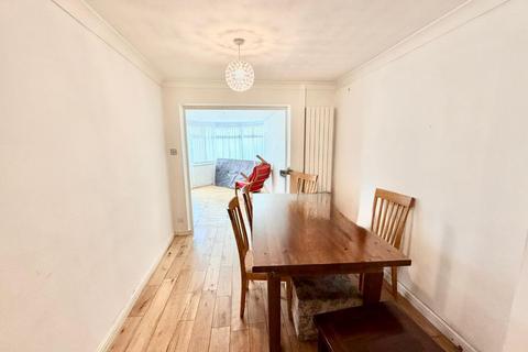 undefined, Cunningham Road, Waltham Cross EN8