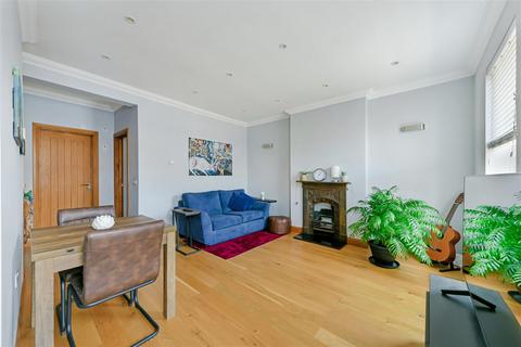 1 bedroom house to rent, Haydons Road, Wimbledon SW19