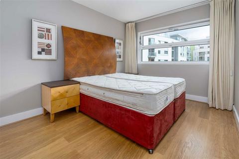 undefined, Empire Square West, London SE1