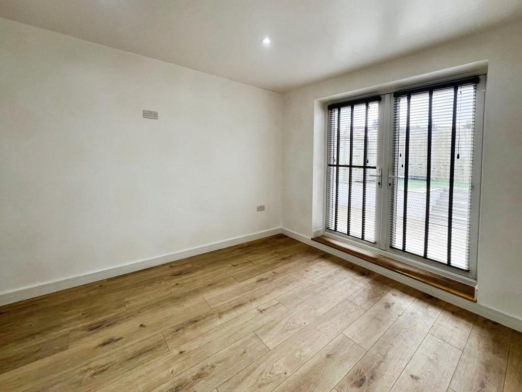 14666781-IMG 2835.jpg