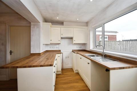 undefined, Airmyn Avenue, Hull