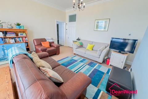 undefined, Apartment 14 Isle of Alanis, Ramsey