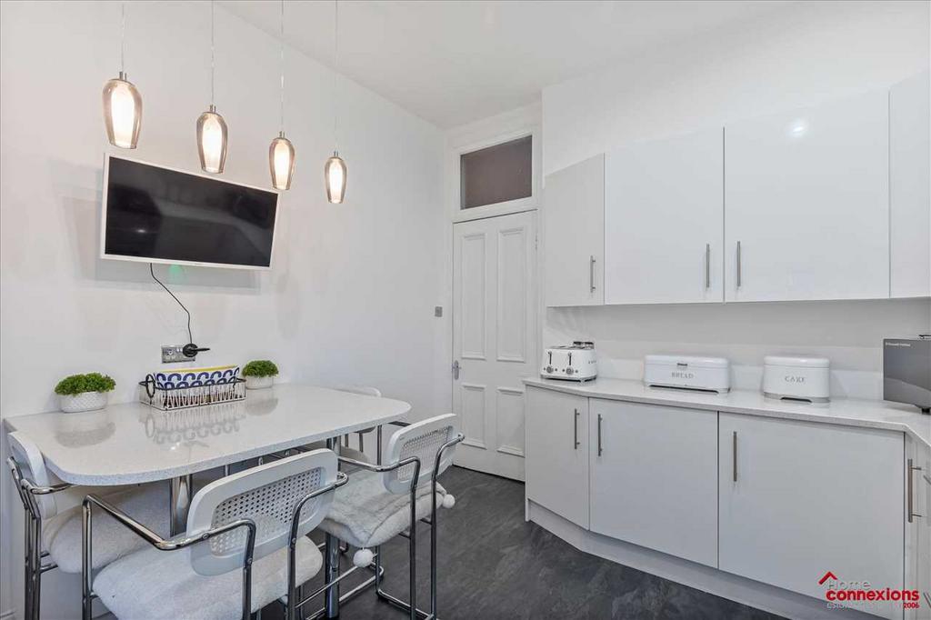 Kitchen Dining (3)