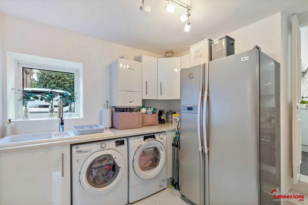 Utility Room (1)