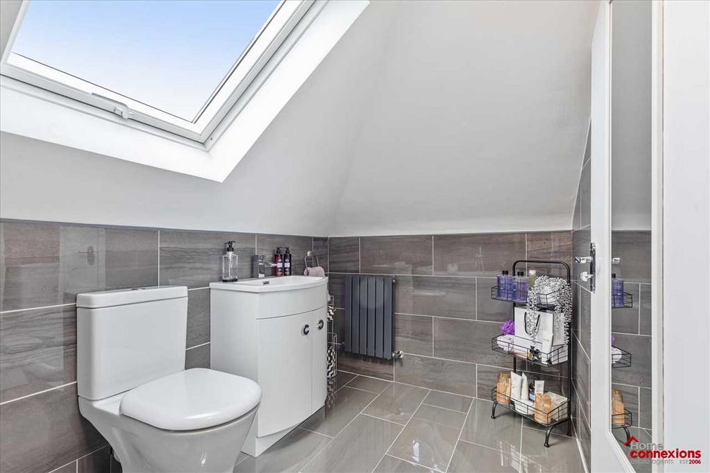 En-Suite (1)