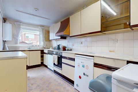 undefined, Frensham Drive, Bletchley, Milton Keynes