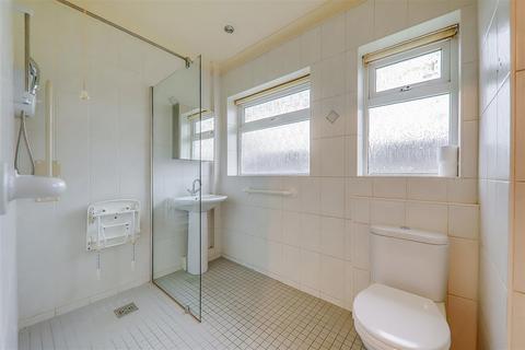 2 bedroom semi-detached bungalow for sale, Heathfield Close, Worthing BN13