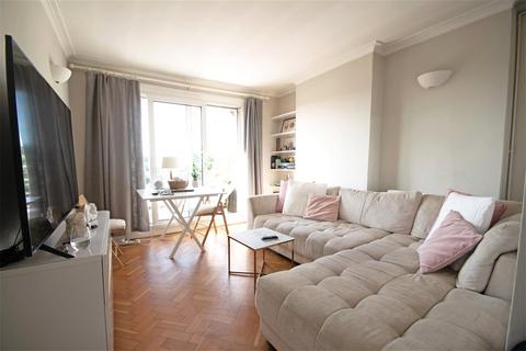 undefined, Poplar Court, East Twickenham