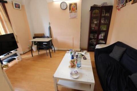 3 bedroom terraced house for sale, London, SE6