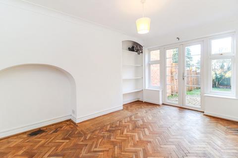 undefined, Richmond Drive, Watford, WD17