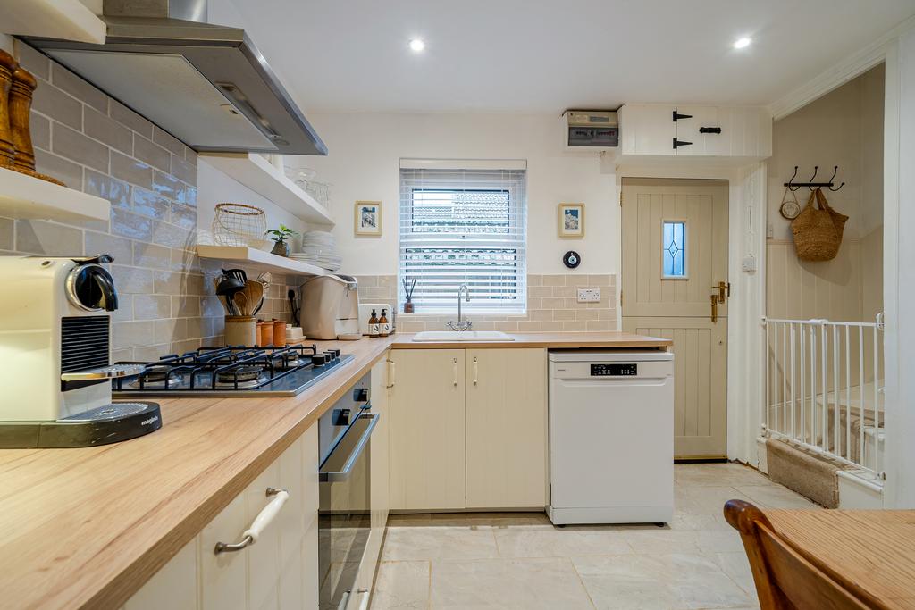 Kitchen / Breakfast Room