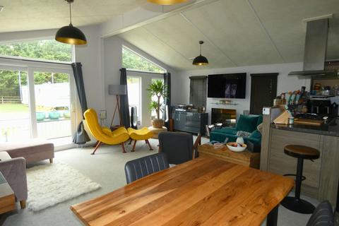 2 bedroom park home for sale, Church Lane, CO5
