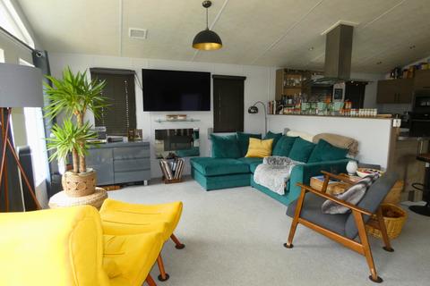 2 bedroom park home for sale, Church Lane, CO5