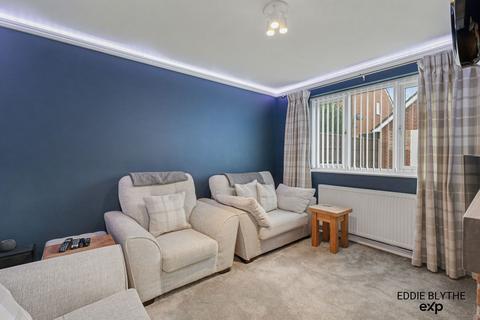 4 bedroom detached house for sale, Lea Close, Leicester LE9