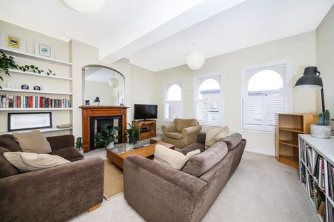 undefined, Linden Grove, London SE15