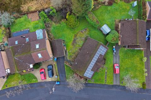 undefined, Victoria Gardens, Kilmacolm