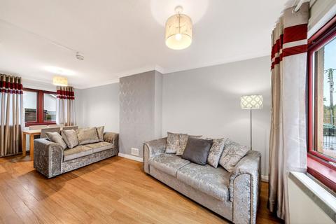 undefined, Queen's Drive, California, FK1