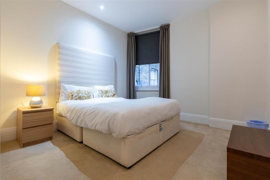 Bed 3.jpg