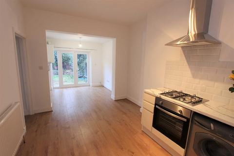 undefined, George Road, Chingford, E4