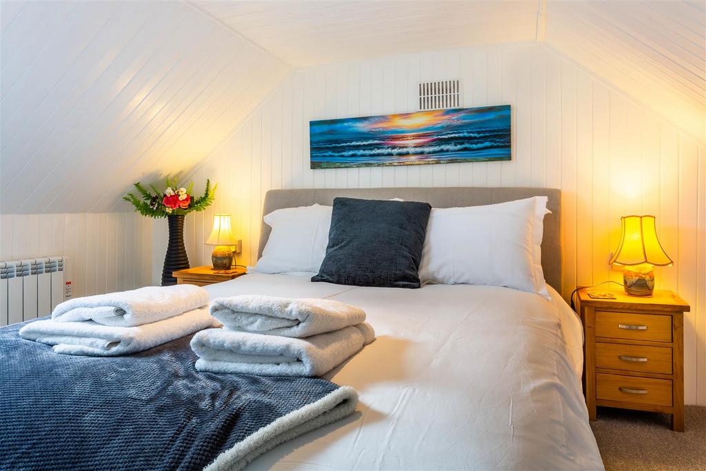 Main Bedroom 2
