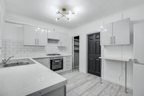 2 bedroom terraced house for sale, Abbey Bridge, Nottingham