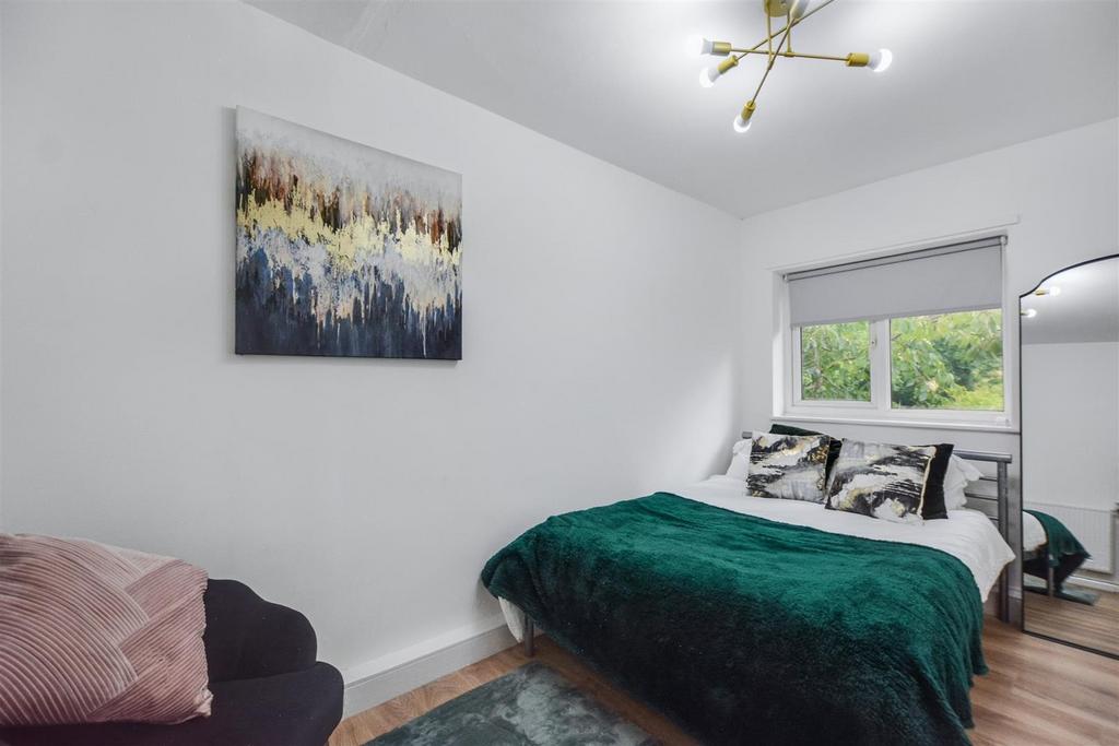 Bedroom 2 1.jpeg