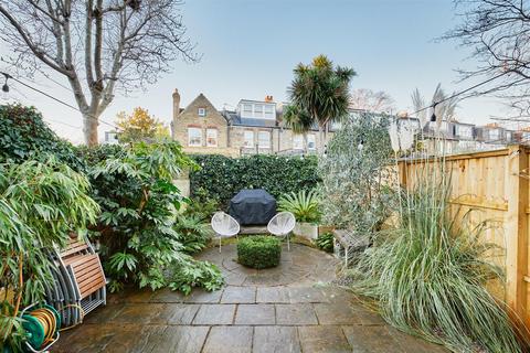 undefined, Riverview Road, Chiswick, W4