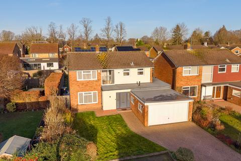 4 bedroom detached house for sale, Woodfield Drive, Hemel Hempstead, HP3