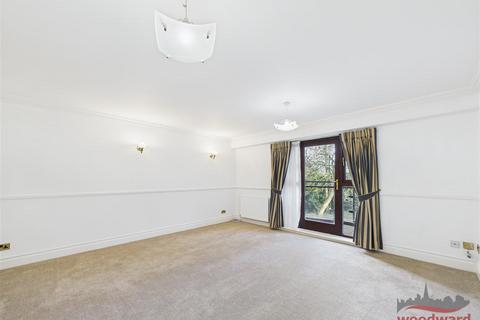 undefined, Lychgate Manor, Roxborough Park, Harrow on the Hill