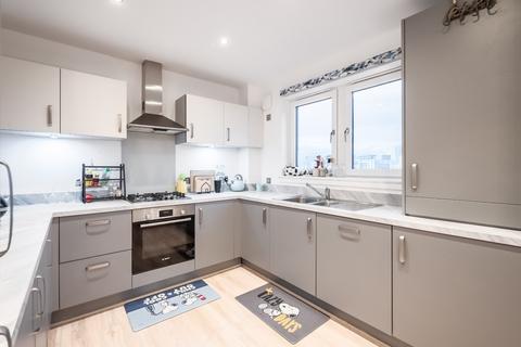 3 bedroom flat for sale, 14/10 Sandpiper Drive, Newhaven, Edinburgh, EH6