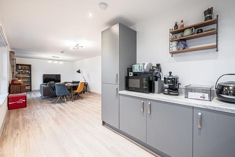 3 bedroom flat for sale, 14/10 Sandpiper Drive, Newhaven, Edinburgh, EH6