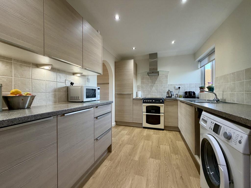 Kitchen 2
