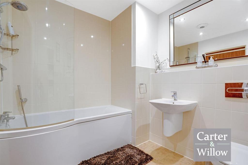 Bathroom / WC