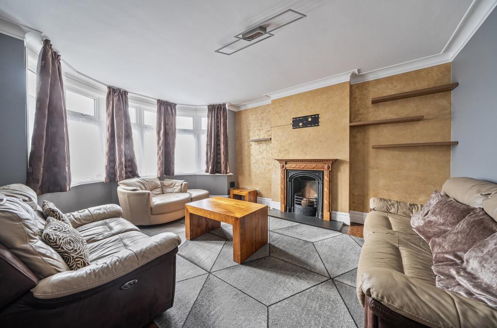 1387292-25-6932f7...