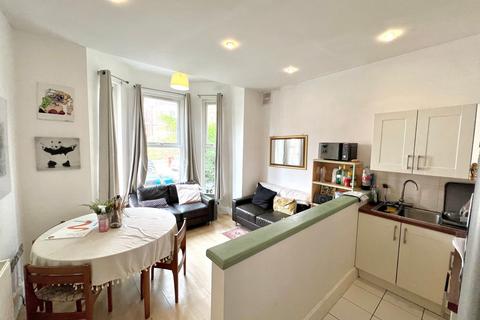 undefined, Central Road, Manchester, M20