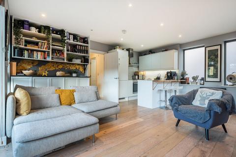 undefined, Corbetts Lane, London, SE16