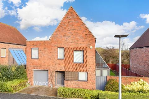 undefined, Elliotts Way, Chatham, Kent