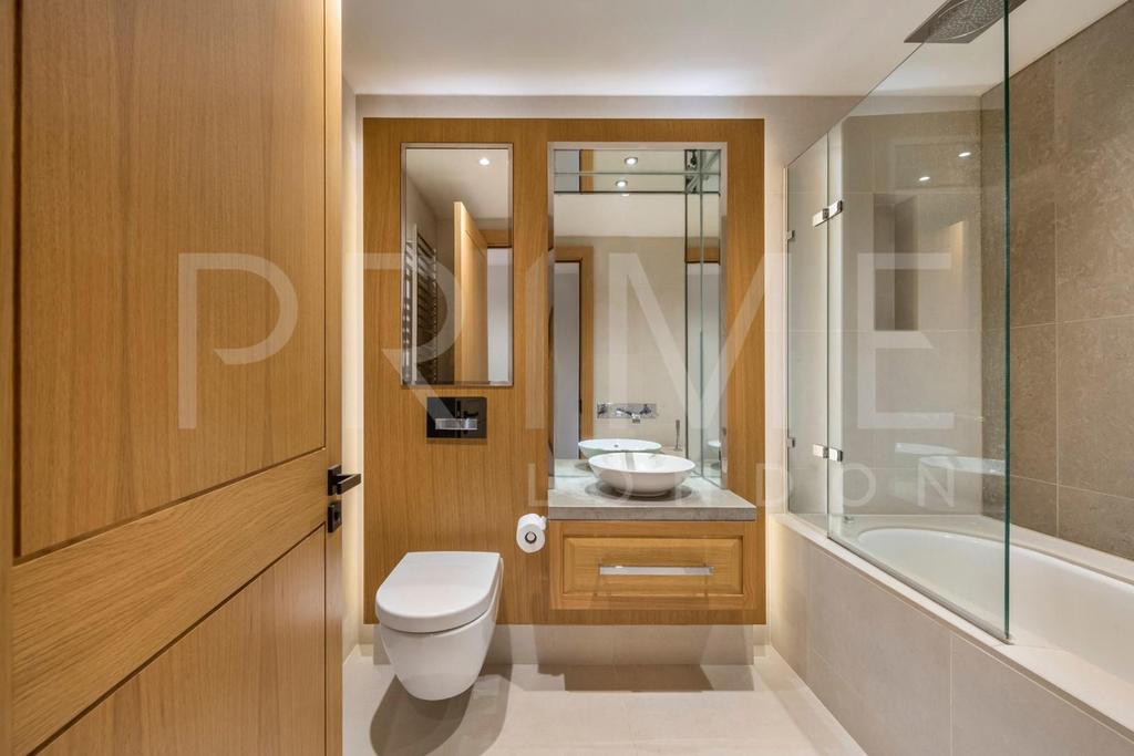 Bathroom(1) (5).jpg