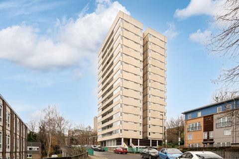 2 bedroom flat to rent, Linstead Way, Southfields, London, SW18
