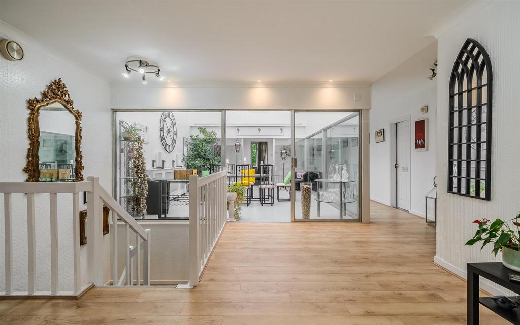 1 Parc Close-35.jpg
