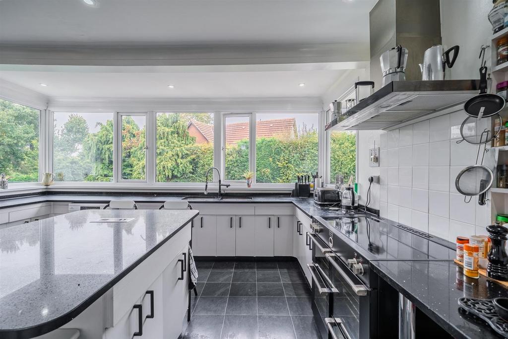 1 Parc Close-40.jpg