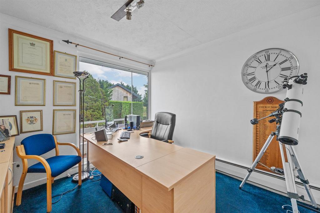 1 Parc Close-19.jpg