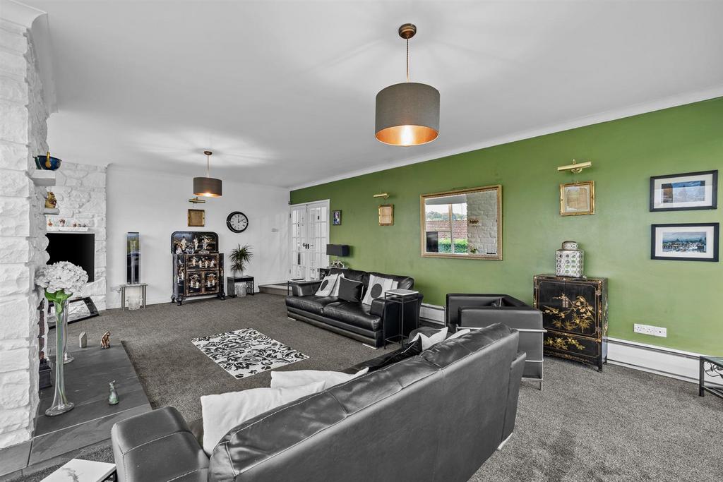 1 Parc Close-49.jpg