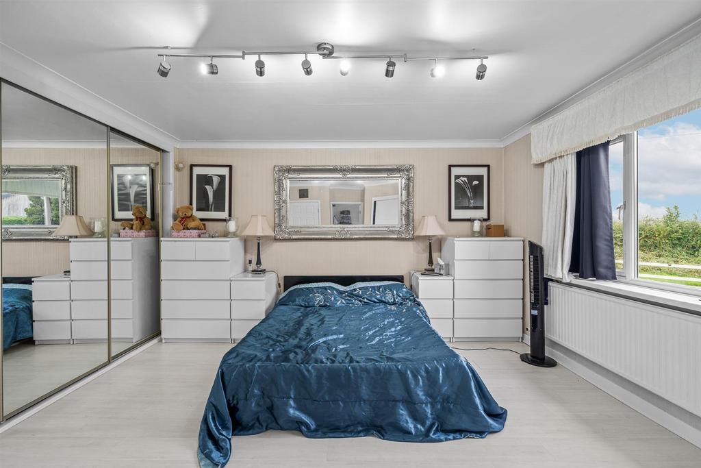1 Parc Close-21.jpg